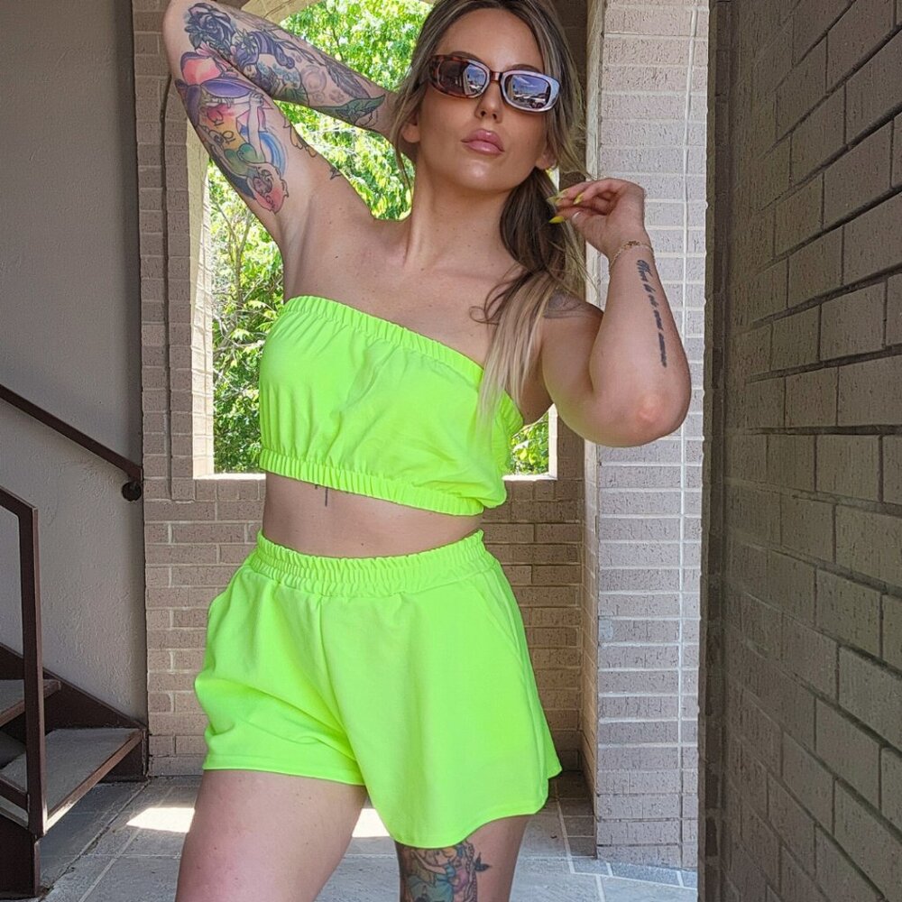 LIME GREEN TUB TOP